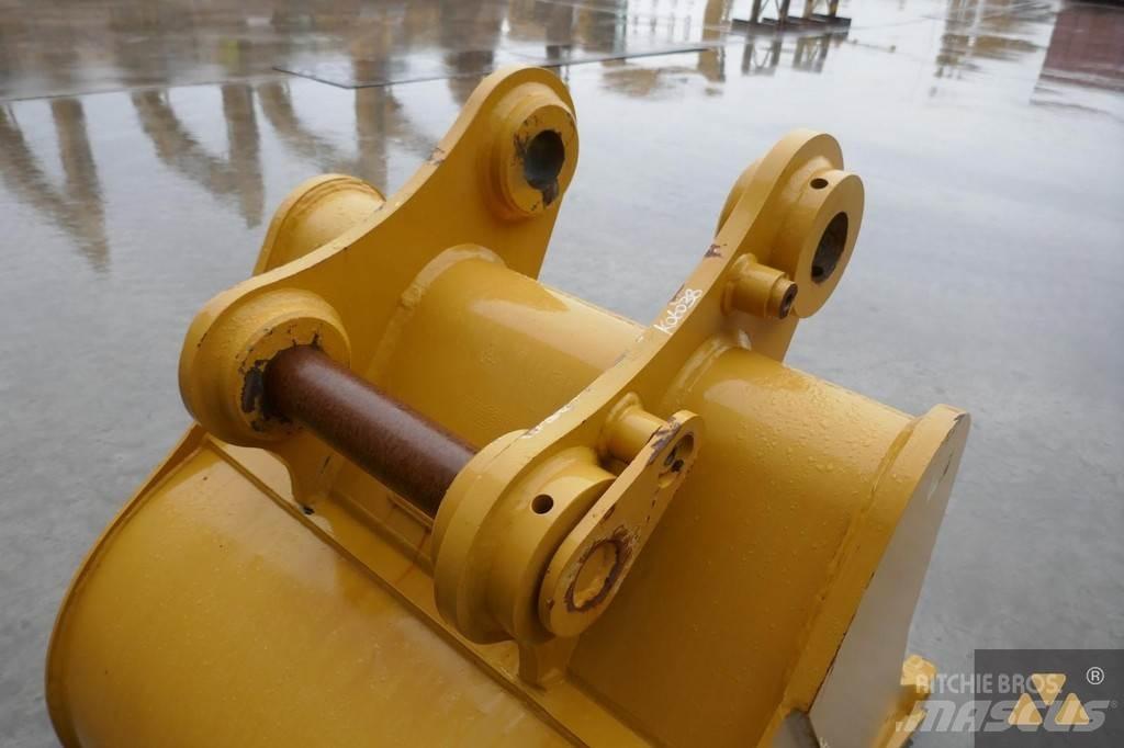 CAT 320 Bucket Kaušai