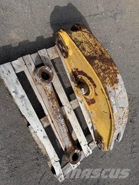 CAT 953 BUCKET LINK Kaušai