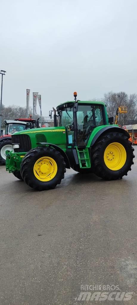 John Deere 6820 Traktoriai