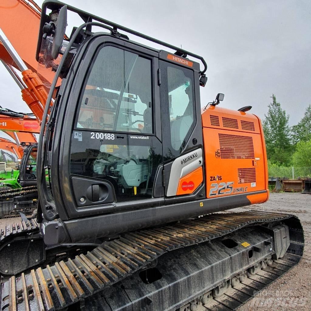 Hitachi ZX225USRLC-7 Vikšriniai ekskavatoriai
