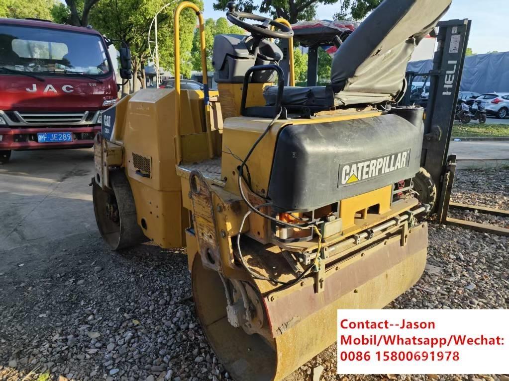 CAT CB 24 Porinių būgnų volai