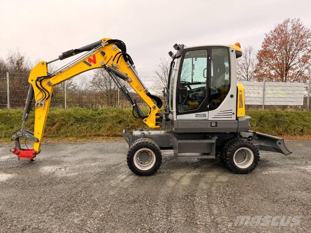 Wacker Neuson EW65 Ratiniai ekskavatoriai
