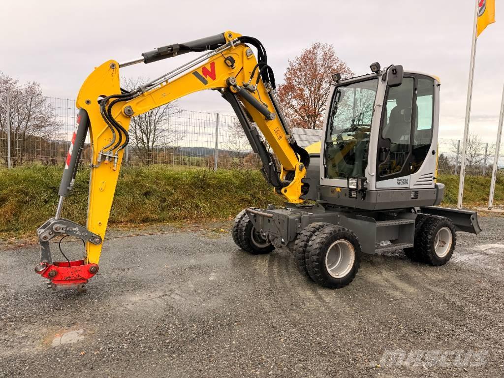 Wacker Neuson EW65 Ratiniai ekskavatoriai