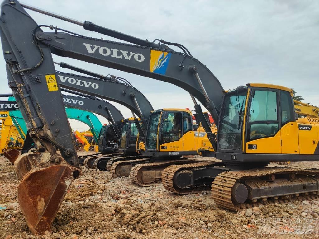 Volvo EC220D Vikšriniai ekskavatoriai