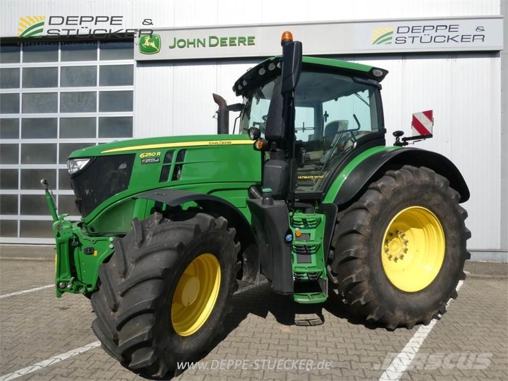 John Deere 6250R Traktoriai