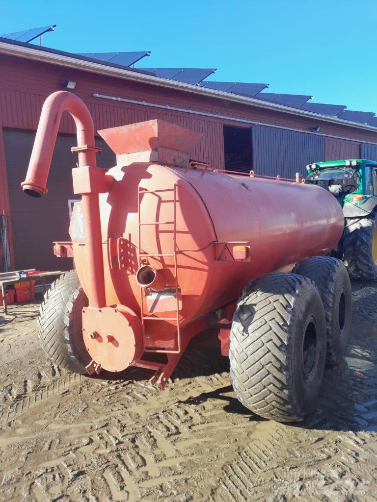 Vepi 11.6 m3 Srutų cisternos