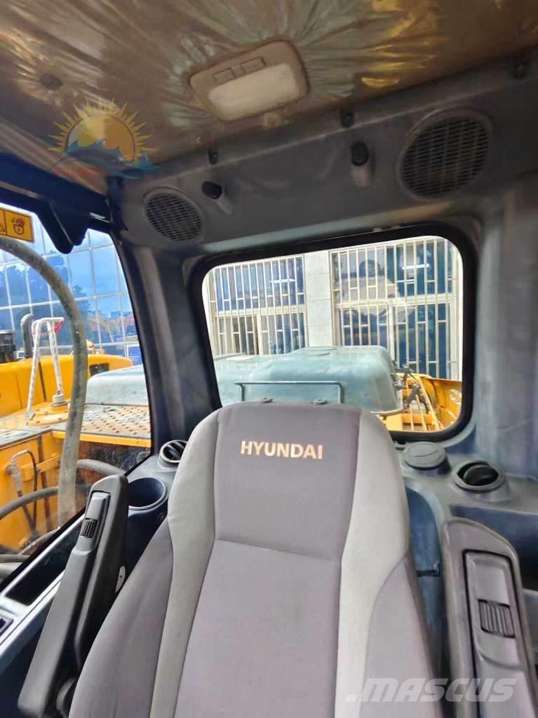 Hyundai r210w-9 Ratiniai ekskavatoriai