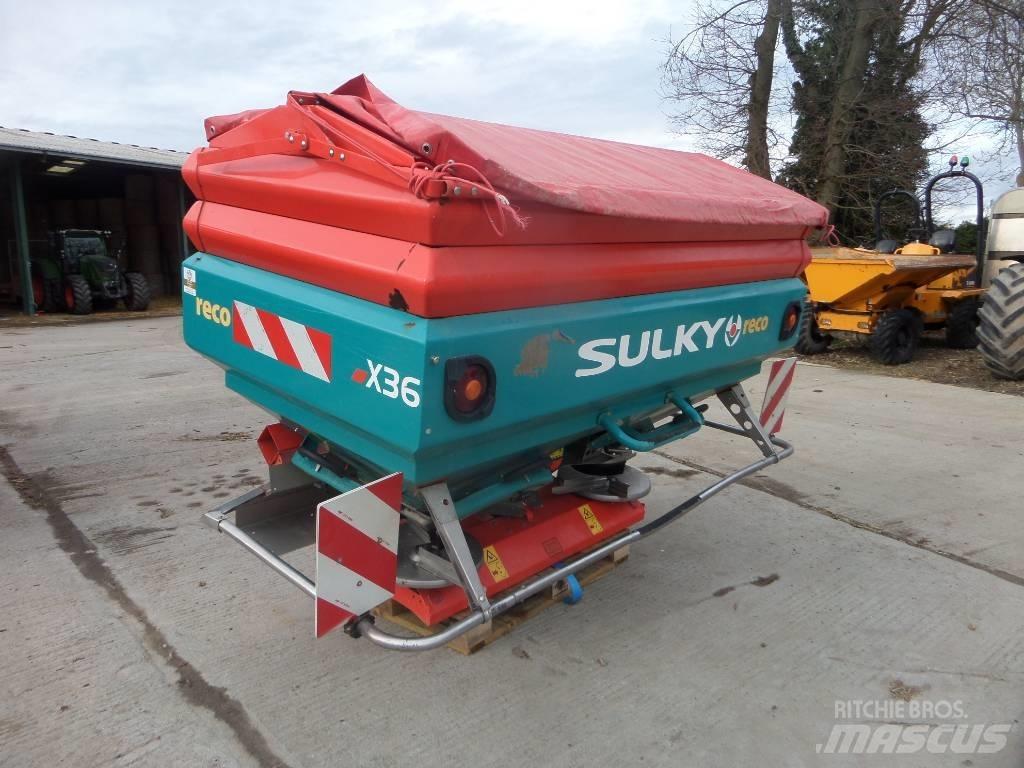 Reco SULKY X36 Mineralinių trąšų barstytuvai