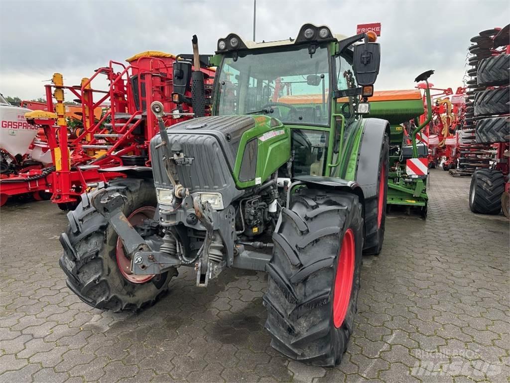 Fendt 208 Vario Traktoriai
