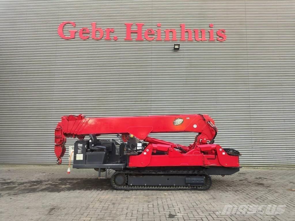 Unic URW 706 CDE Mini kranai