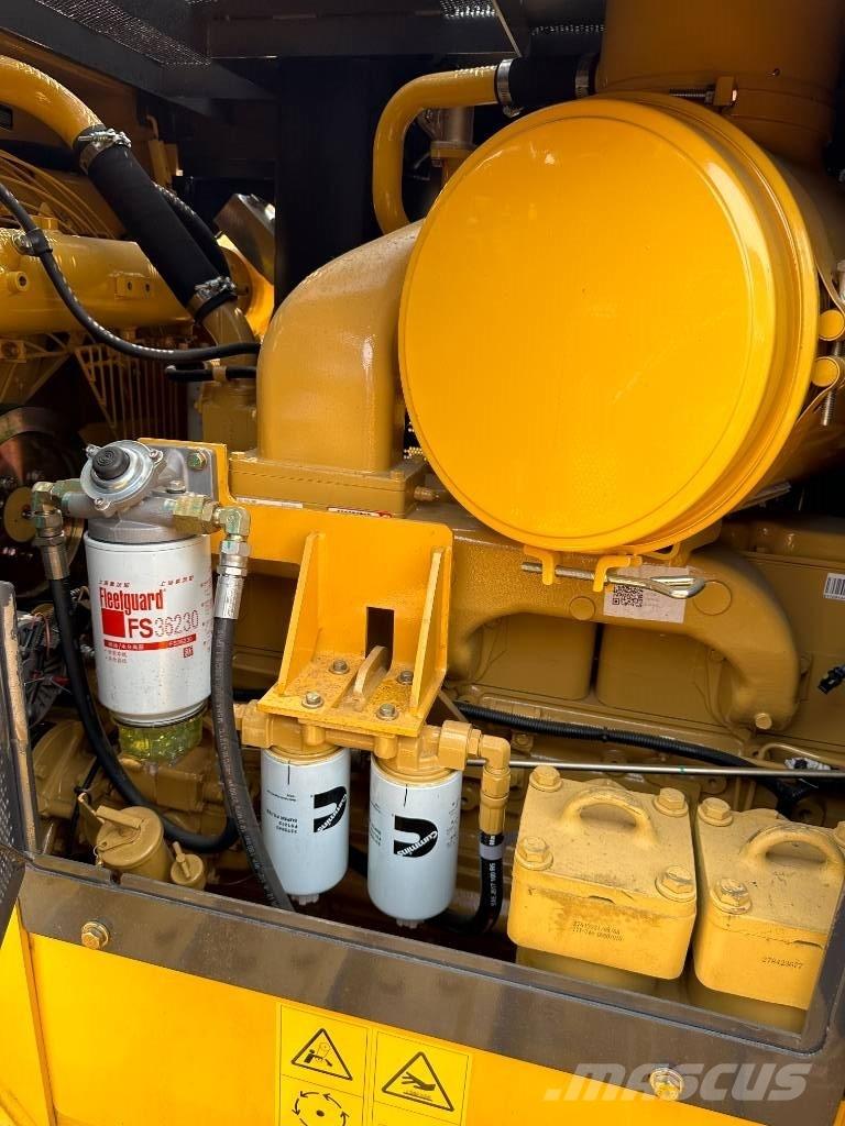 Shantui SD22 Vikšriniai buldozeriai