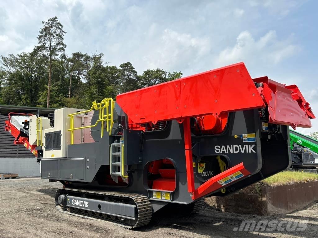 Sandvik QJ 241 Mobilūs smulkintuvai