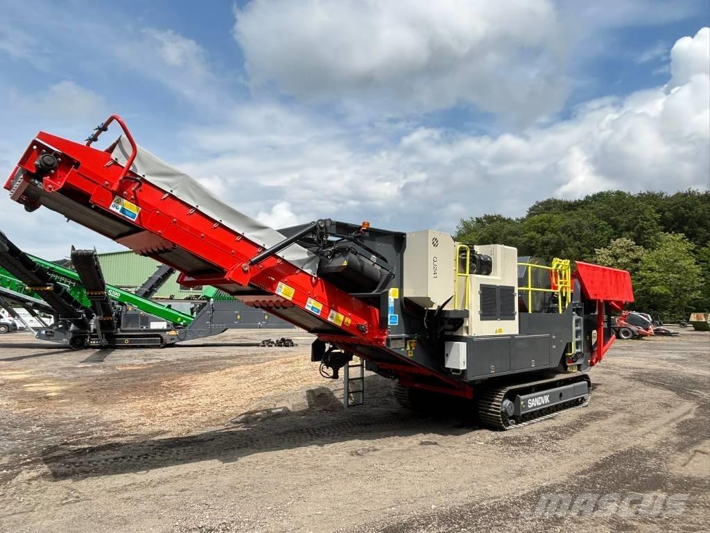 Sandvik QJ 241 Mobilūs smulkintuvai