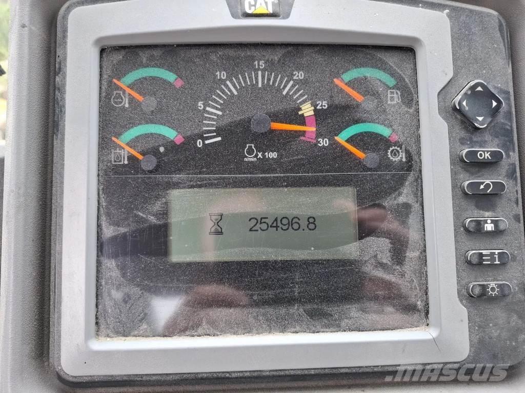 CAT 972k Naudoti ratiniai krautuvai