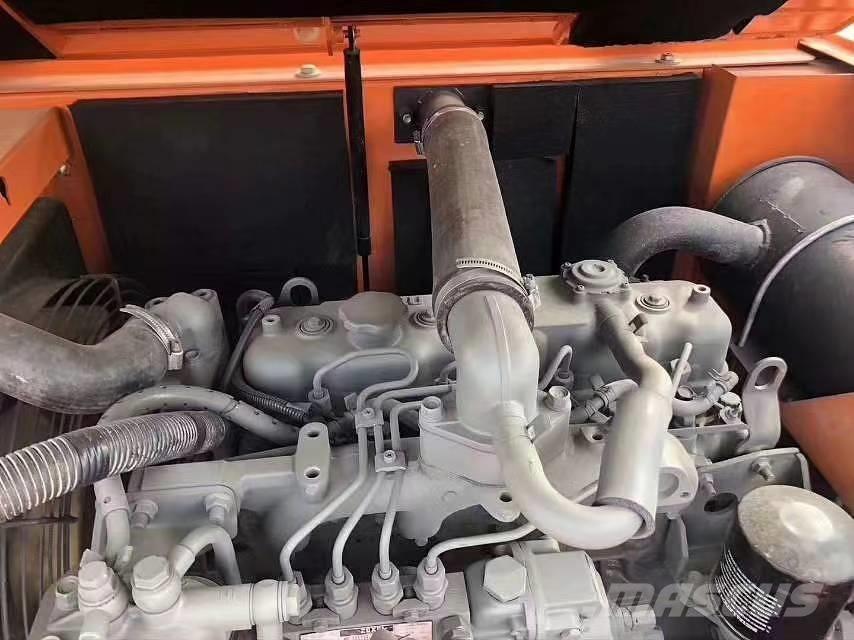 Hitachi ZX 70 Vikšriniai ekskavatoriai