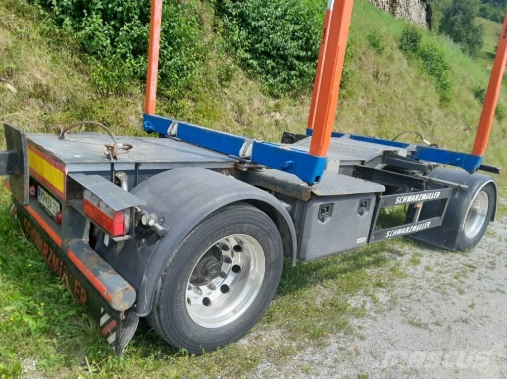 Schwarzmüller Timber Miškovežių priekabos