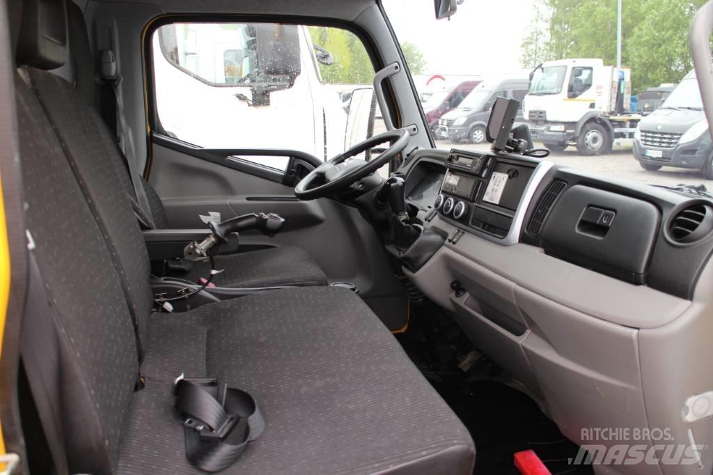Fuso Canter 3.0 Sunkvežimiai su keliamuoju kabliu