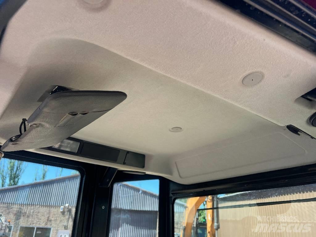 JCB 6 FT Statybiniai savivarčiai sunkvežimiai