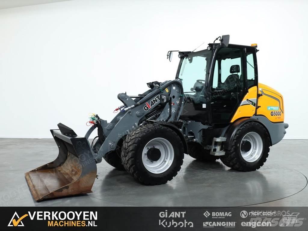 GiANT G5000 Naudoti ratiniai krautuvai