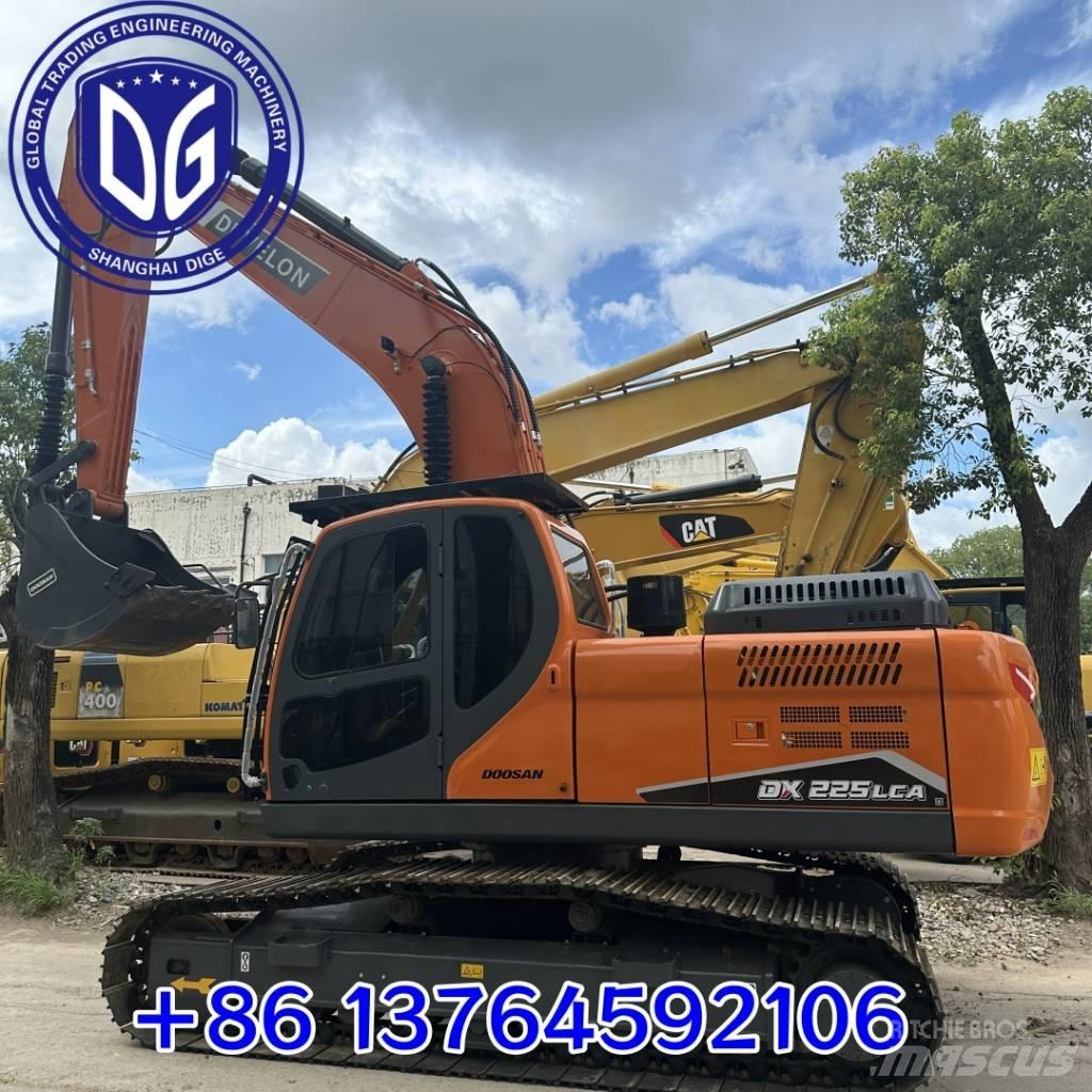 Doosan DX 225 LCA Vikšriniai ekskavatoriai