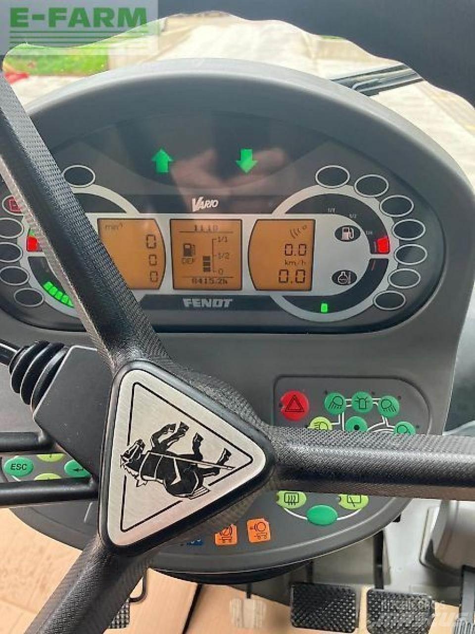 Fendt 724 vario Traktoriai