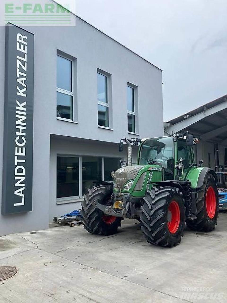 Fendt 724 vario Traktoriai