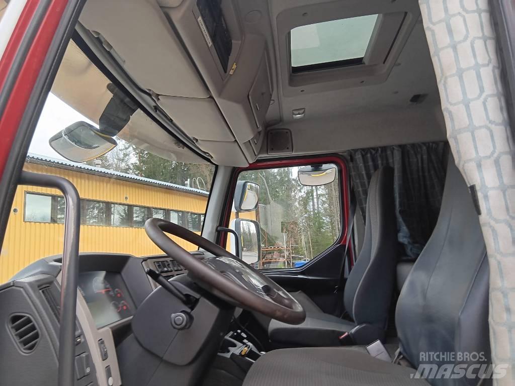 Volvo FLL42 Pagalbos kelyje automobiliai