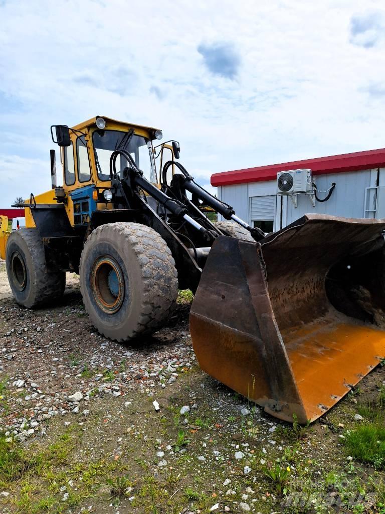 Volvo BM 4600 Naudoti ratiniai krautuvai