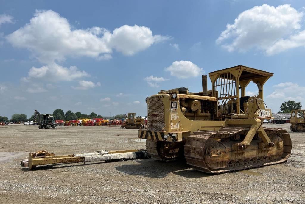 CAT 583 H vamzdžių klotuvų buldozeriai