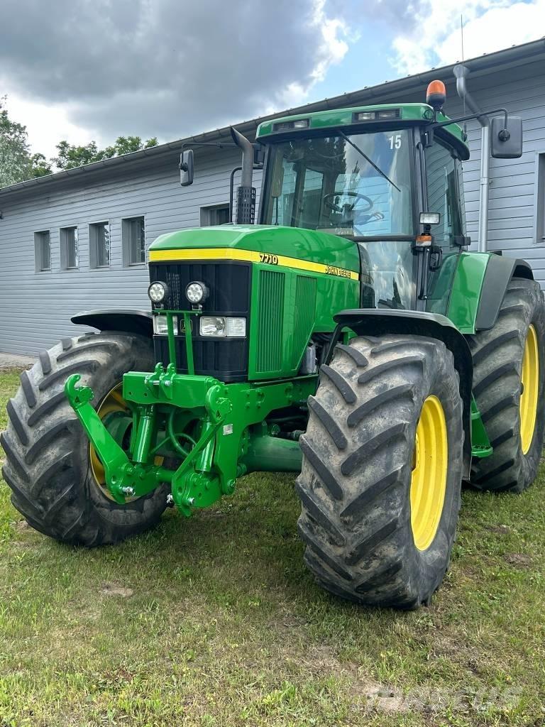 John Deere 7710 PQ Traktoriai
