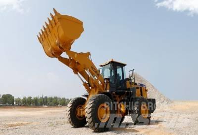 CAT 668D Naudoti ratiniai krautuvai
