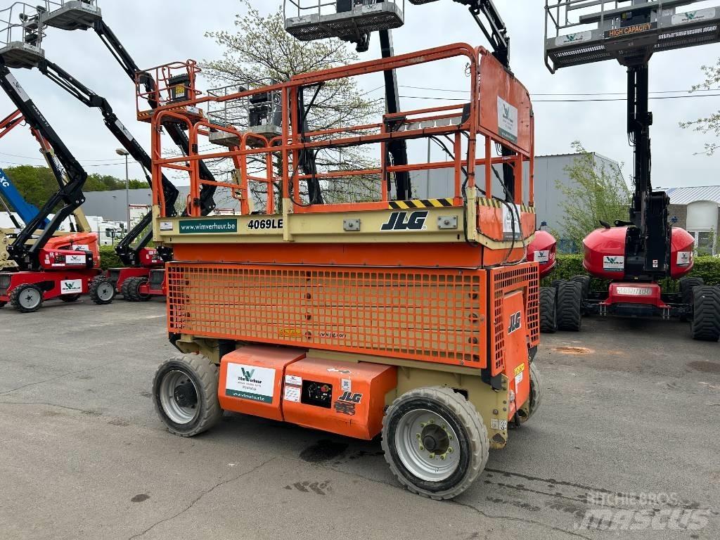 JLG 4069 LE Žirkliniai keltuvai