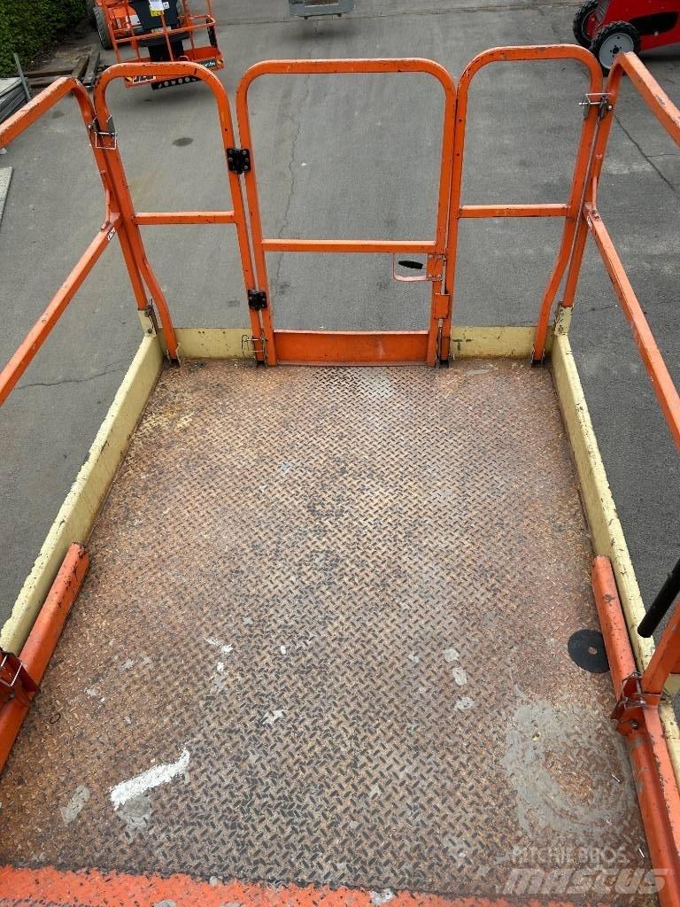 JLG 4069 LE Žirkliniai keltuvai