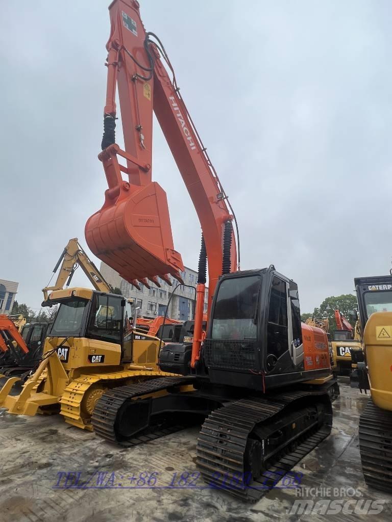 Hitachi ZX200 Vikšriniai ekskavatoriai