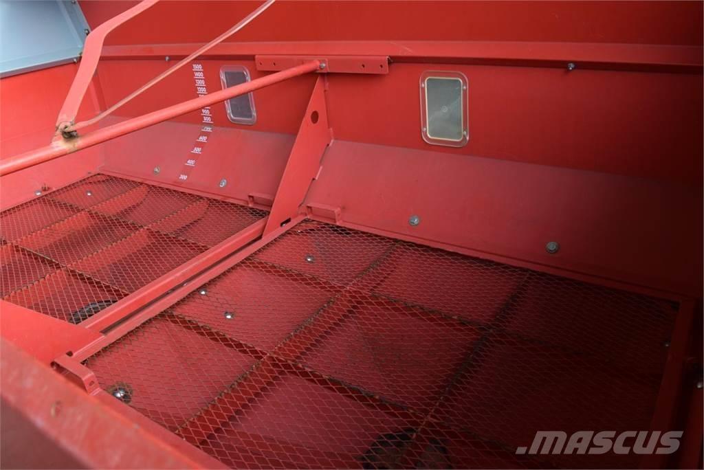 Accord Exacta-HL Mineralinių trąšų barstytuvai