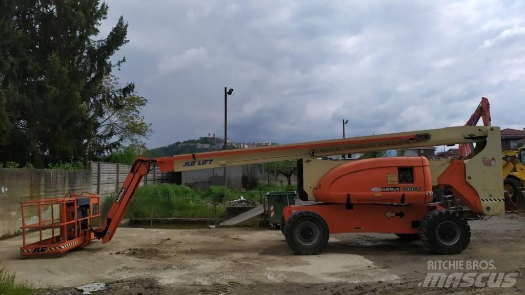 JLG 800 AJ Alkūniniai keltuvai