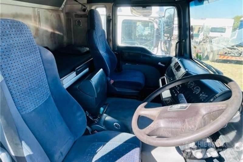 UD TRUCKS QUON Kita