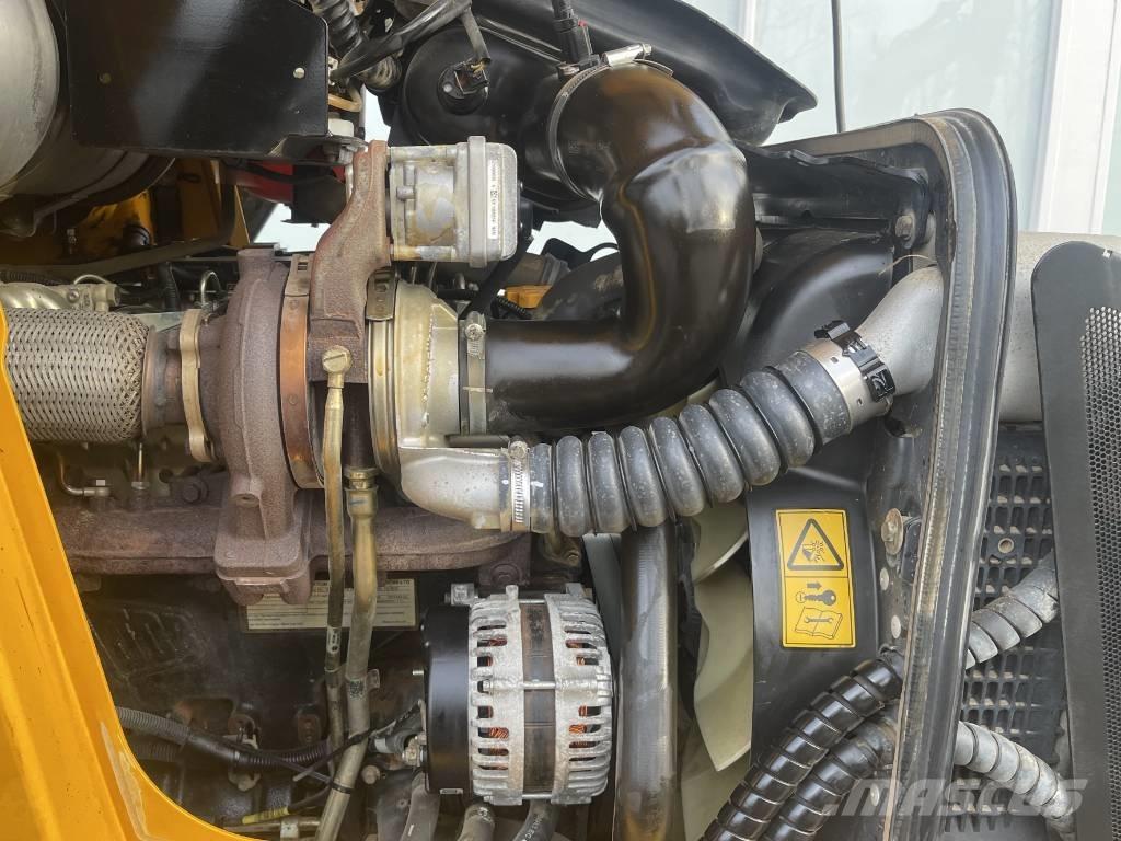 JCB 3 CX Ekskavatoriniai krautuvai