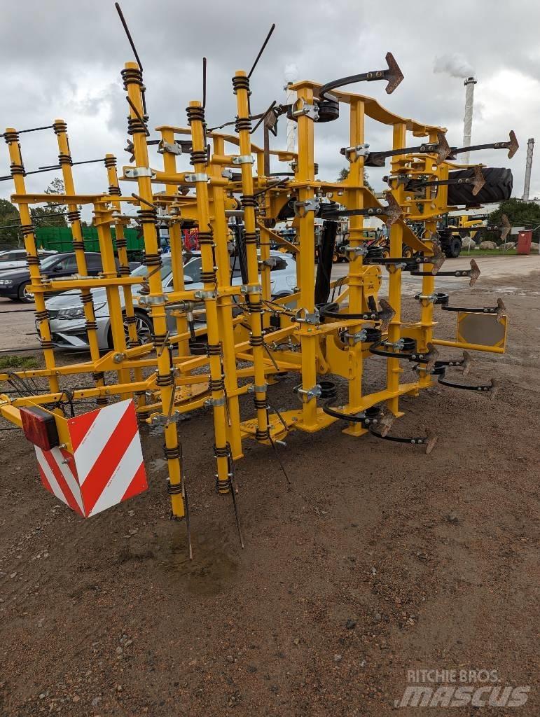 Agrisem VibroMulch Kultivatoriai