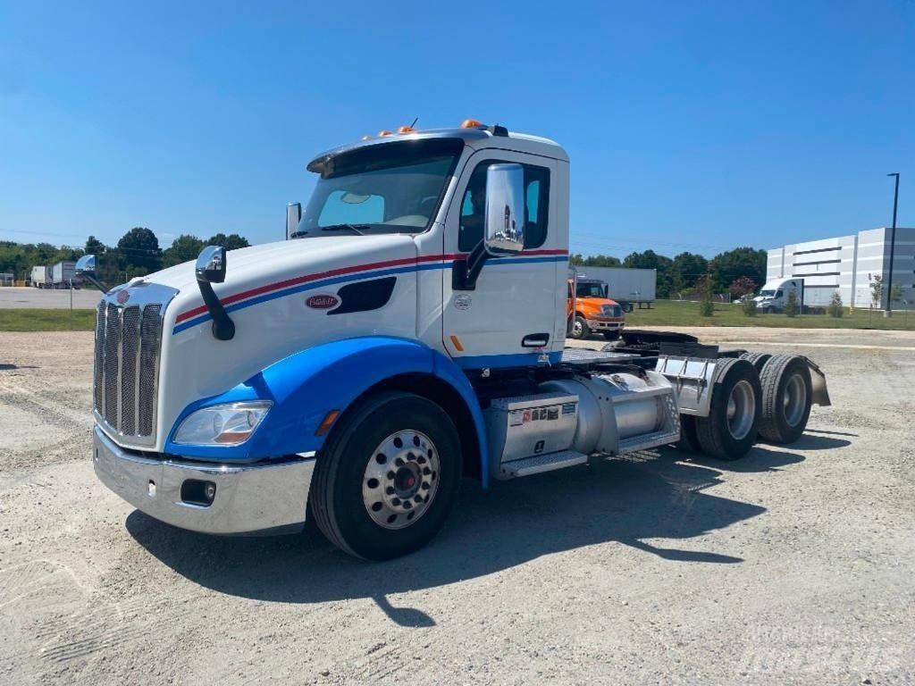 Peterbilt 579 Naudoti vilkikai