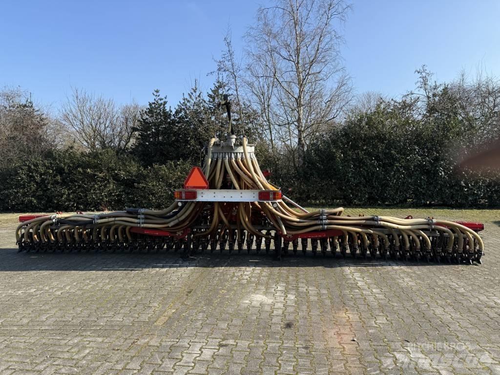 Vredo ZB3-8750 Mėšlo barstytuvai