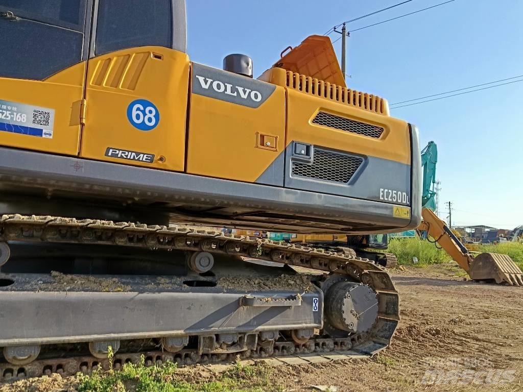 Volvo EC 250 Vikšriniai ekskavatoriai