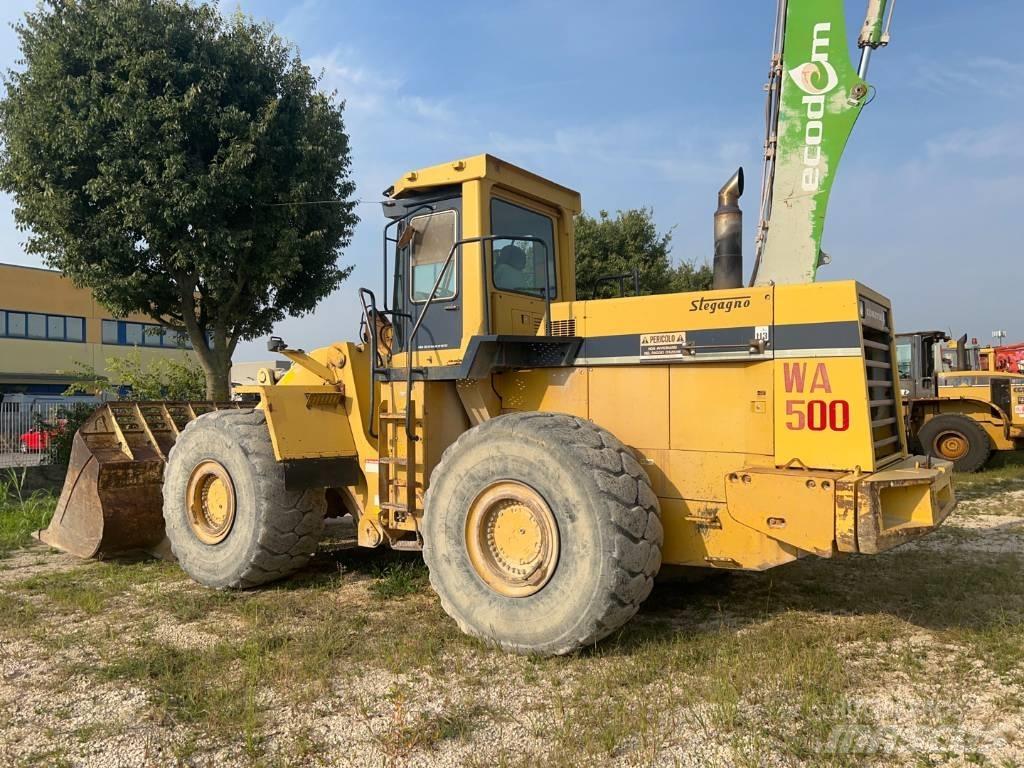 Komatsu WA 500-1 Naudoti ratiniai krautuvai