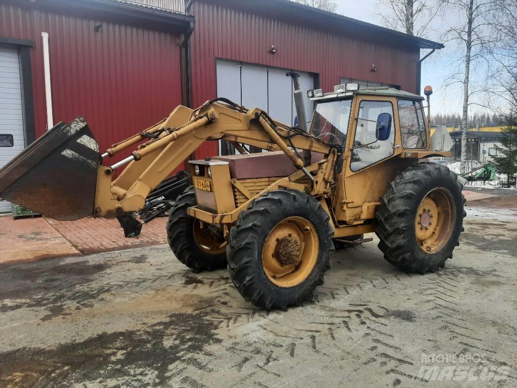 Valmet 702S 4 veto Traktoriai