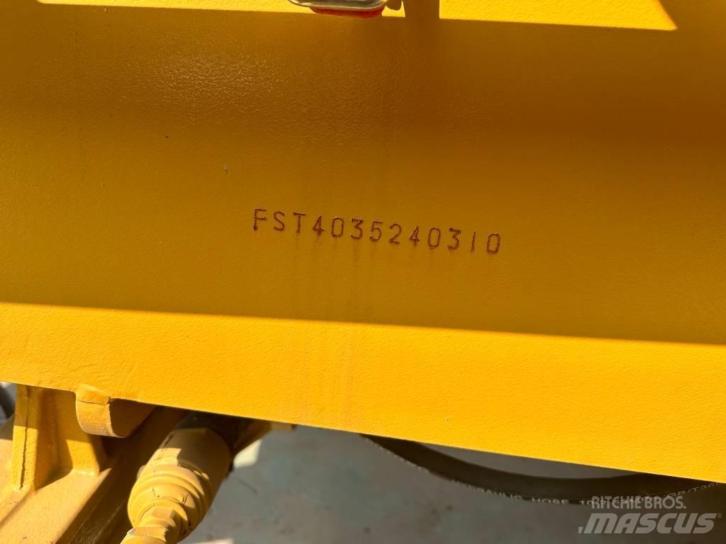 CAT 420 F ST Ekskavatoriniai krautuvai