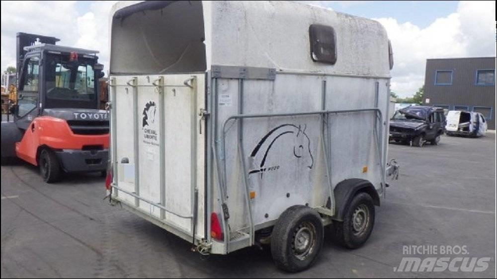 Cheval LIBER 4000 Kitos priekabos