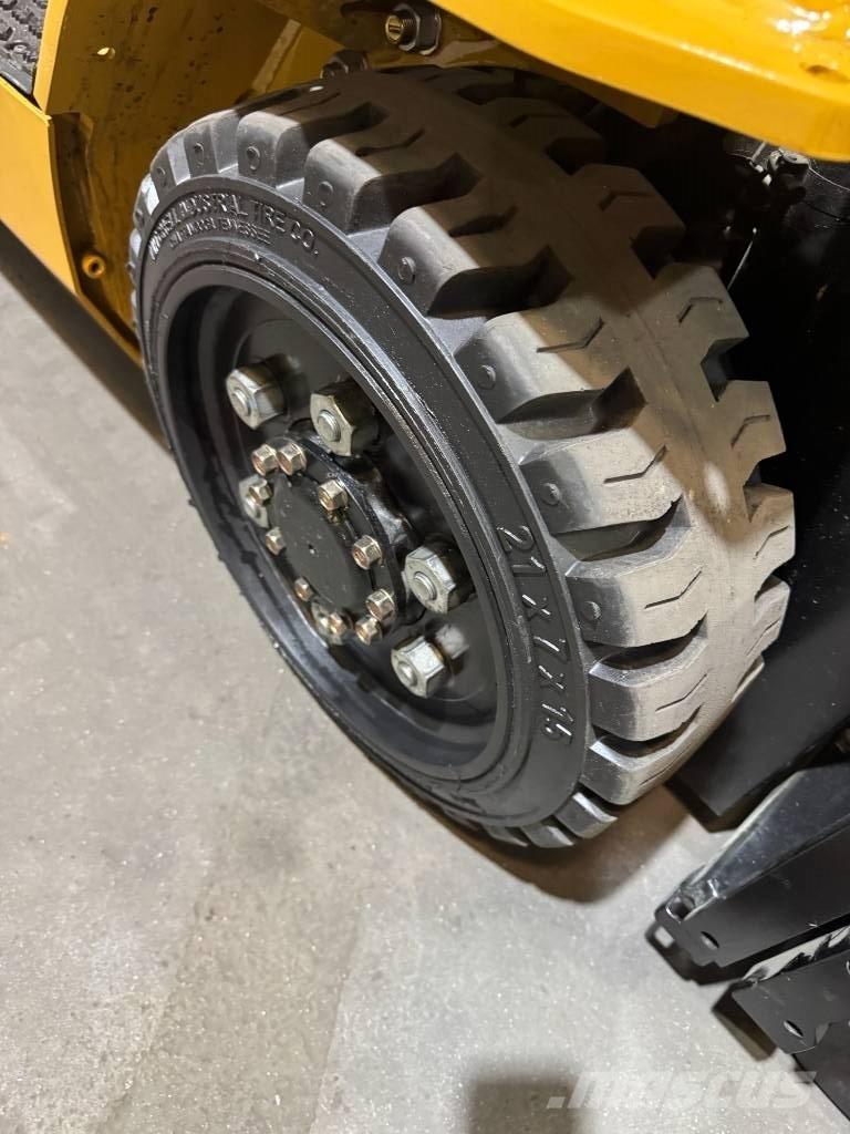 CAT 2C 5000 Šakiniai krautuvai - Kita