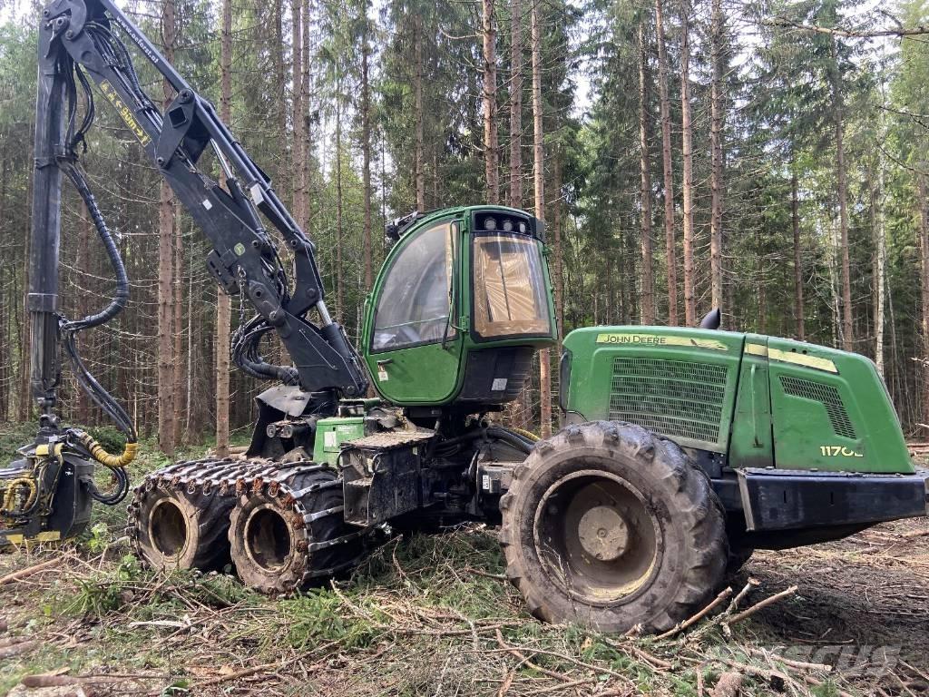 John Deere 1170 E Miško technika (Harvesteriai)