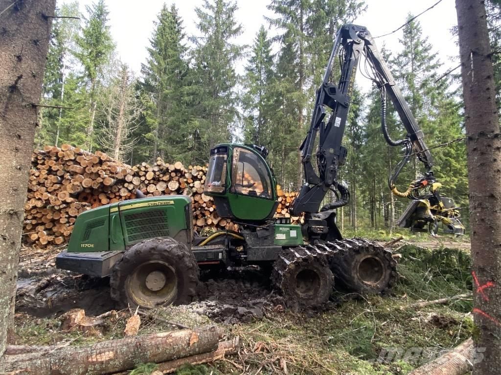John Deere 1170 E Miško technika (Harvesteriai)