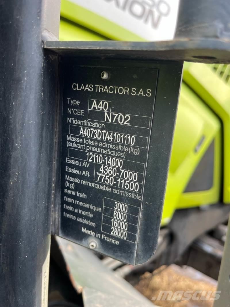 CLAAS Axion 850 Traktoriai